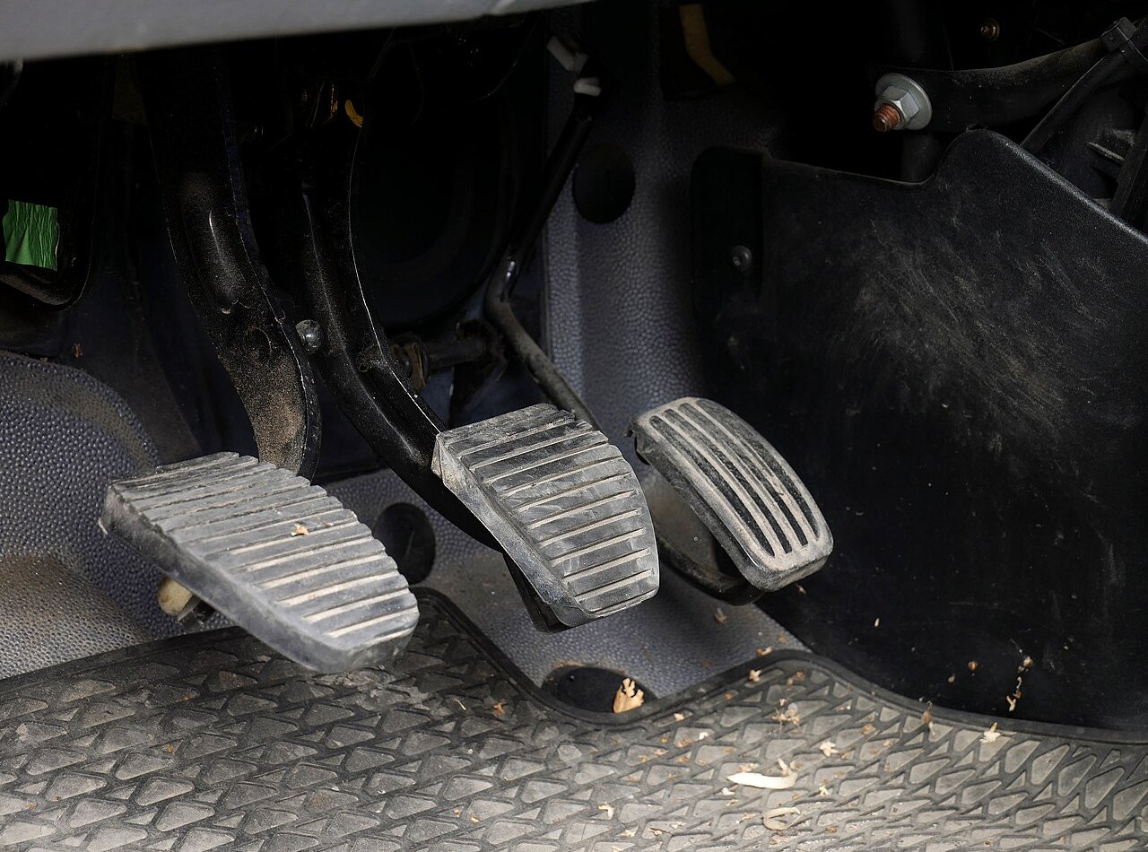 Brake pedal feeling soft or spongy